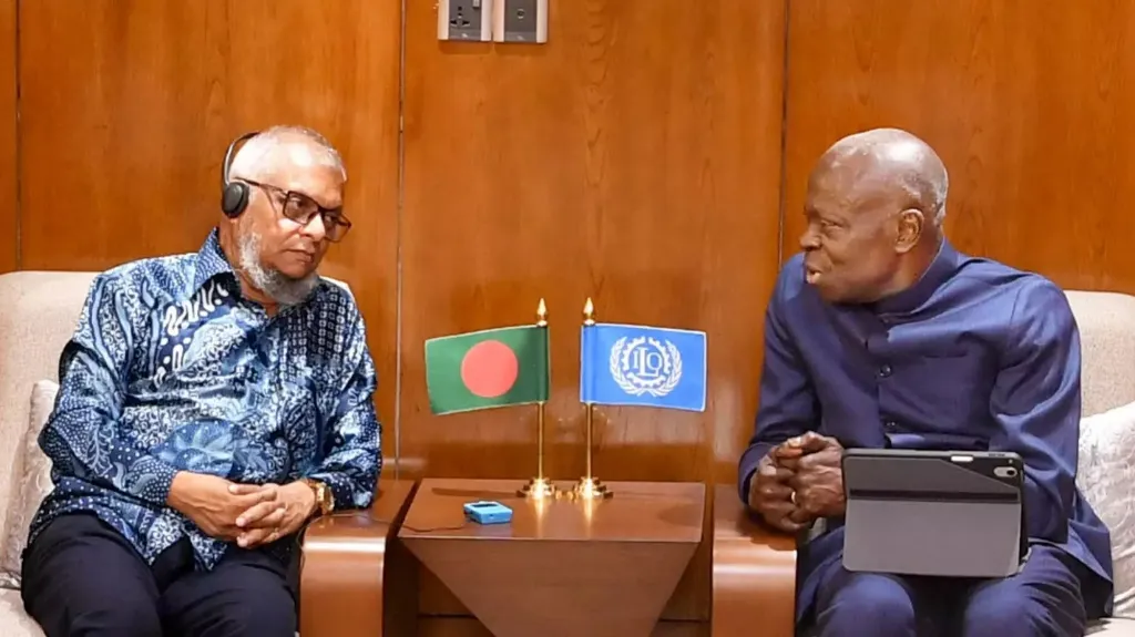 Dhaka urges visiting ILO chief to close Article 26 case against it; cites landmark labour reforms