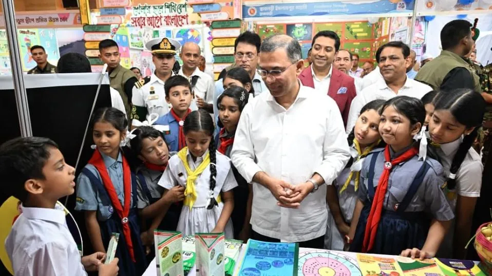 PM encourages children to keep school premises clean, plant trees