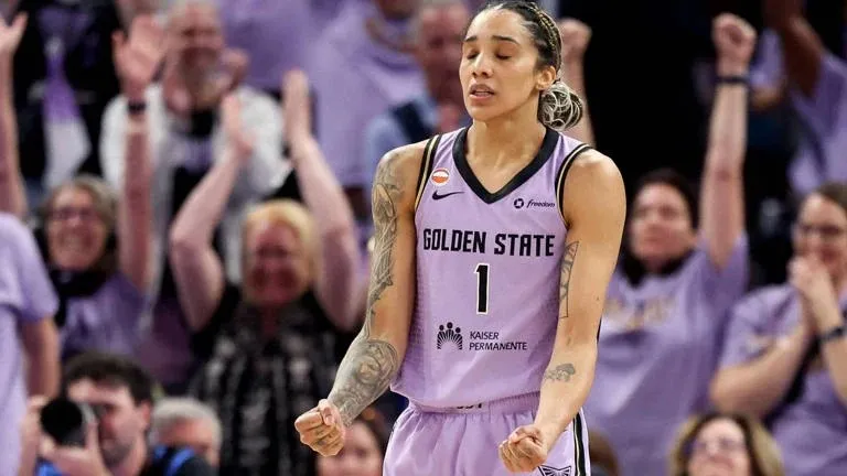 Williams lifts Valkyries past Dream in WNBA Finals opener