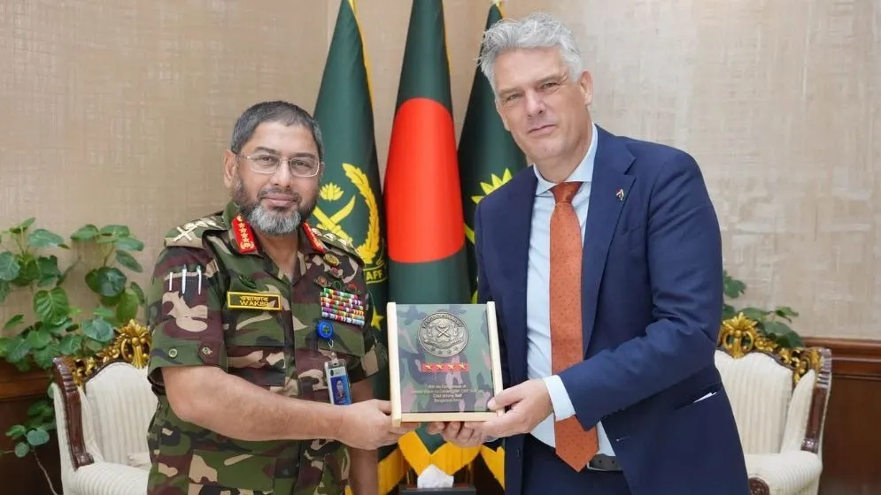 Bangladesh Army chief, Netherlands ambassador discuss defence cooperation