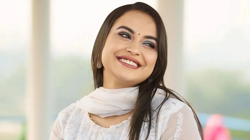 Model-actress Ridhika Ridhi found dead at Bashundhara home